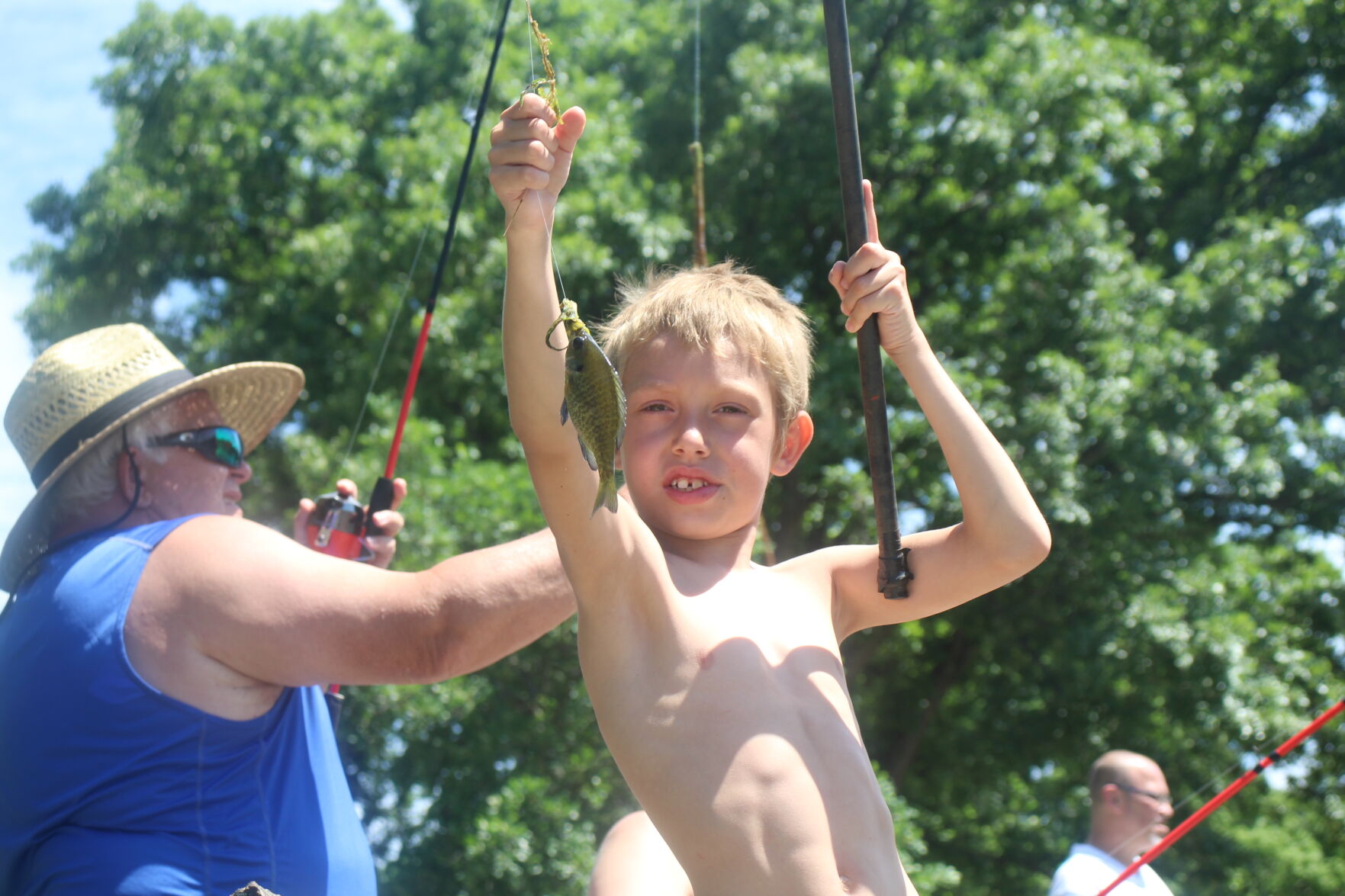 060522-blm-loc-5fishing